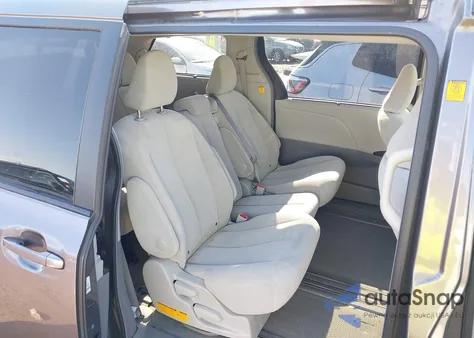 2011 Toyota Sienna Le V6 из США, поврежденный, VIN 5TDKK3DC4BS141937